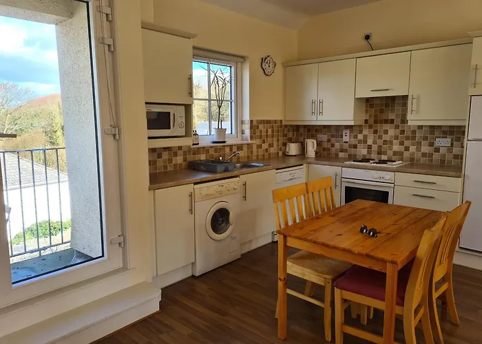 Quay Village 16 * Westport