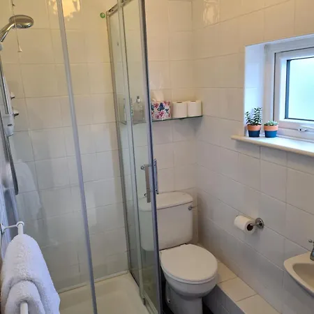 Quay Village 16 Westport